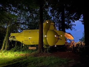 Submarine Hotel Outside 2